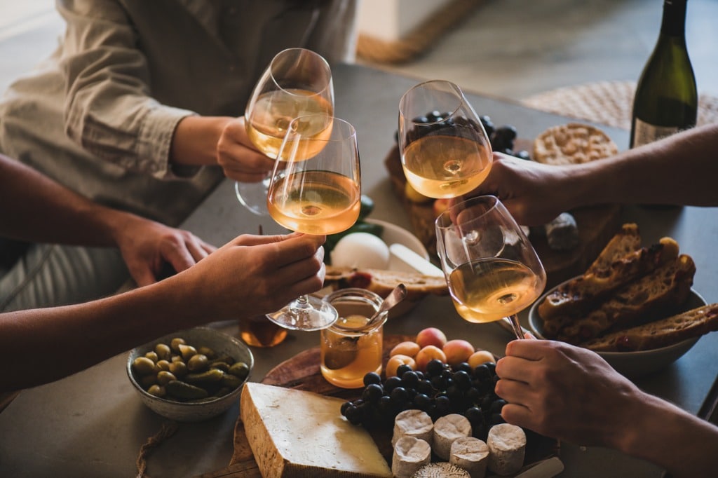 friends-drinking-wine-and-eating-appetizers